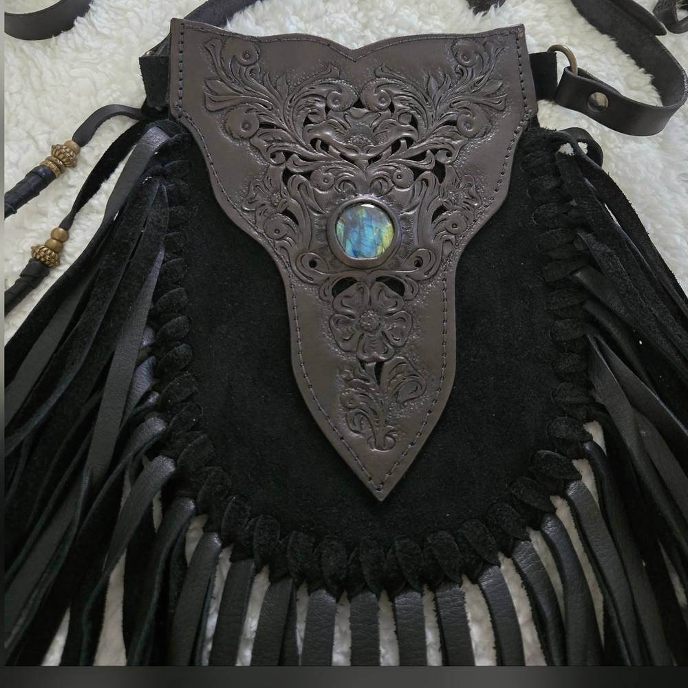 RESERVED❣️❣️Buffalo Girl Suede Phone Pouch - Picture 4 of 14
